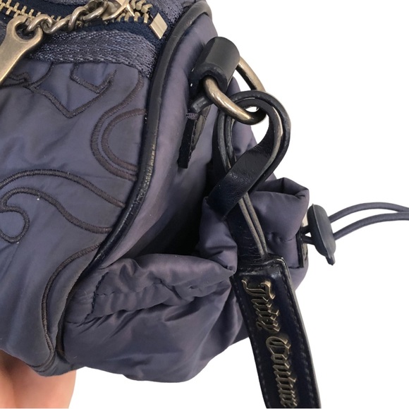 Y2K early 2k all over print Juicy Couture drawstring sporty shoulder bag purse - Picture 6 of 9